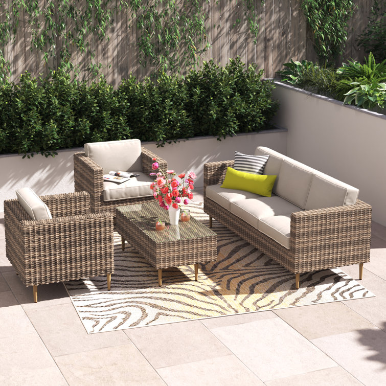 Etta Avenue™ Giovanni Wicker/Rattan 5 Person Seating Group with